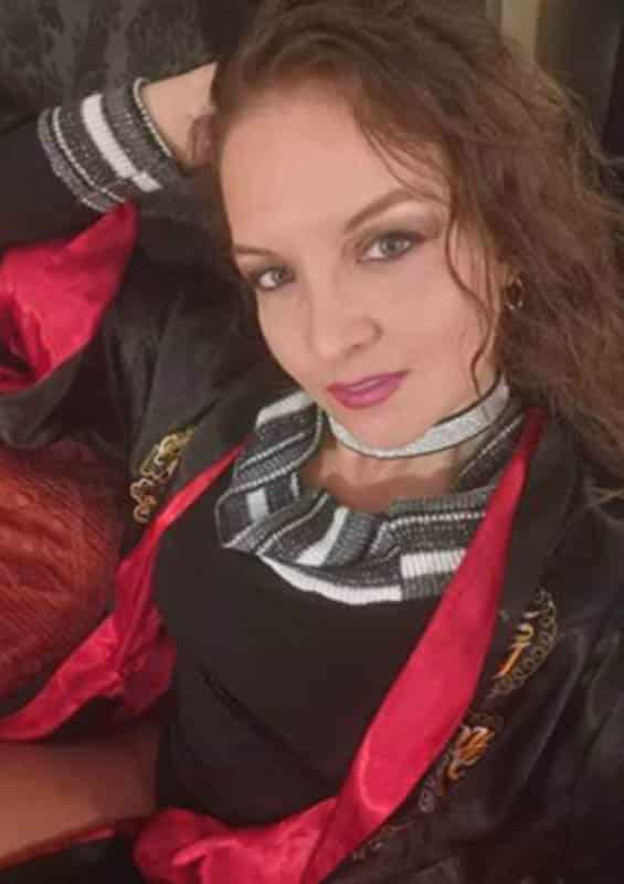 rencontre belle femme dominatrice rousse